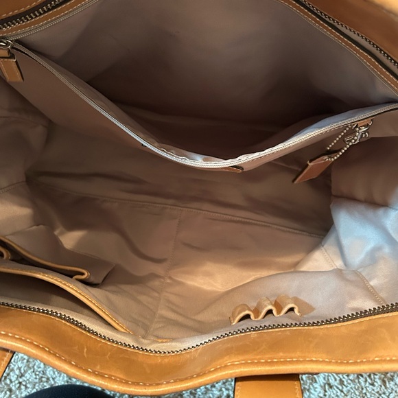 Coach Leather Tote Messenger Bag F70103 Crossbody Laptop Work Briefcase - Picture 7 of 8